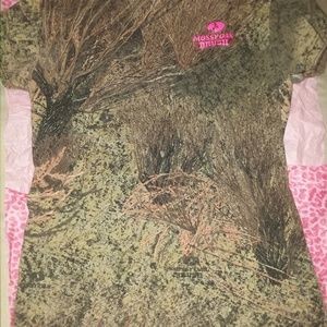 Camo mossy oak t-shirt